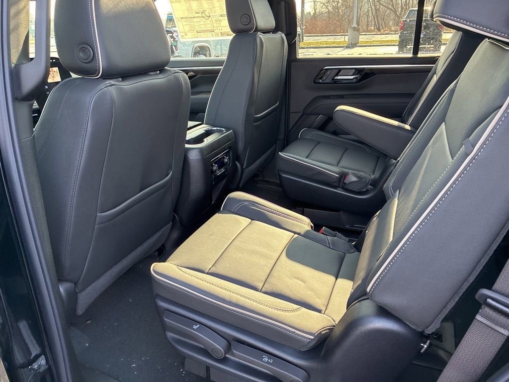 New 2026 Chevrolet Tahoe Premier w/ Sun And Tow Package AWD/4WD image 26