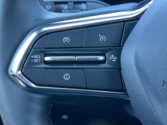 Used 2026 Chevrolet Equinox LT AWD/4WD image 19