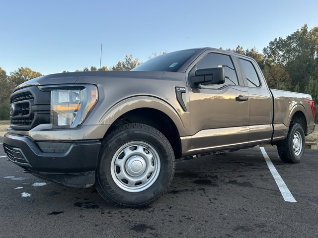 Used 2023 Ford F150 XL w/ Trailer Tow Package image 13