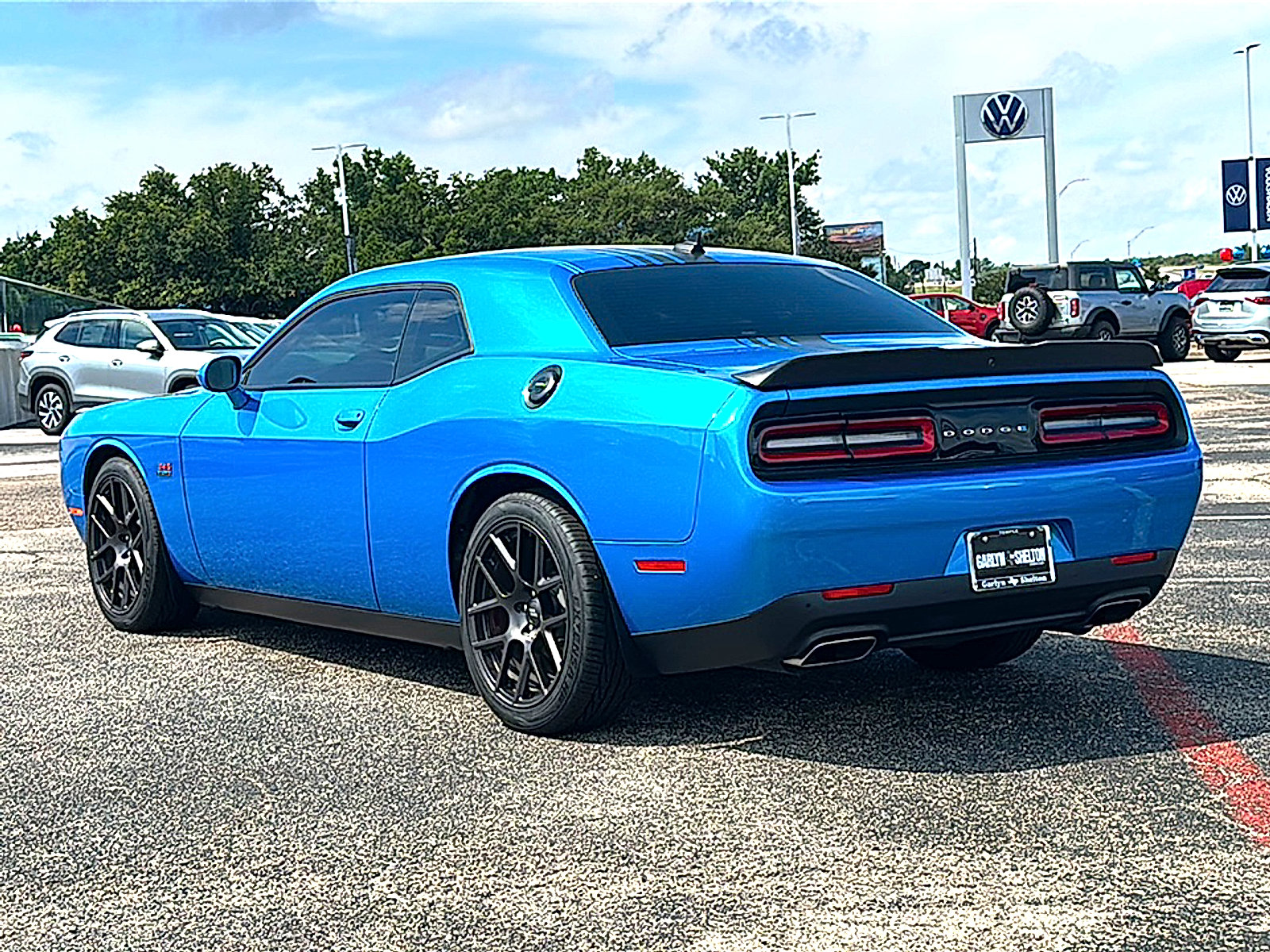 Used 2018 Dodge Challenger R/T Plus RWD image 7