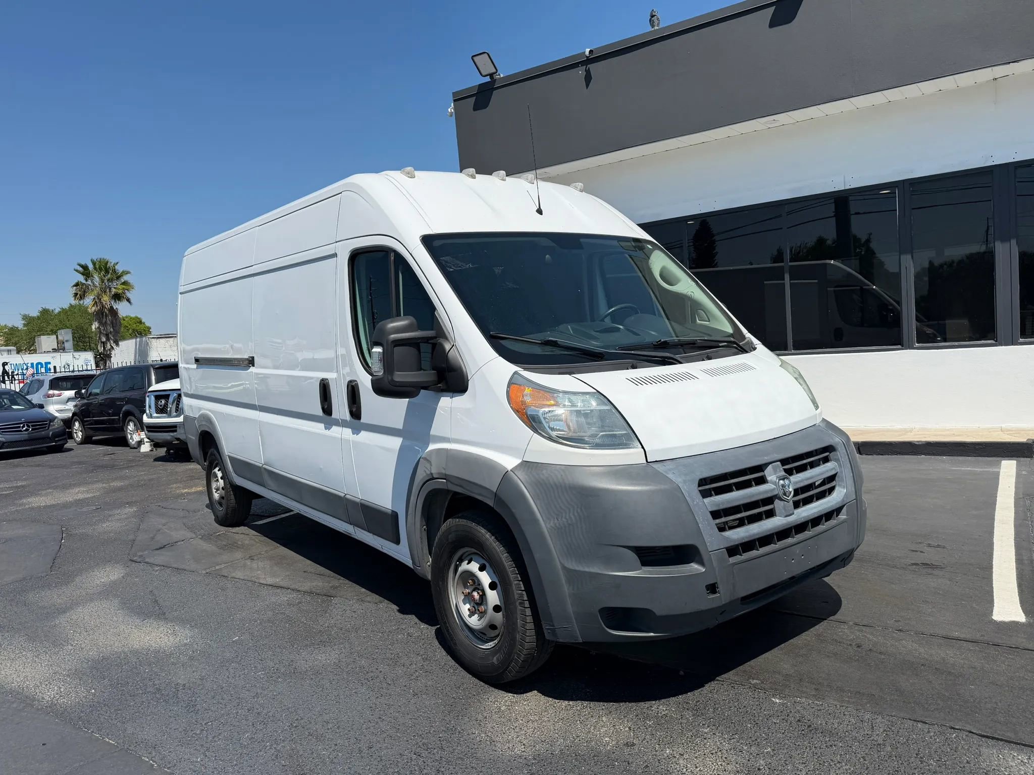 Used 2018 RAM ProMaster 2500 image 3