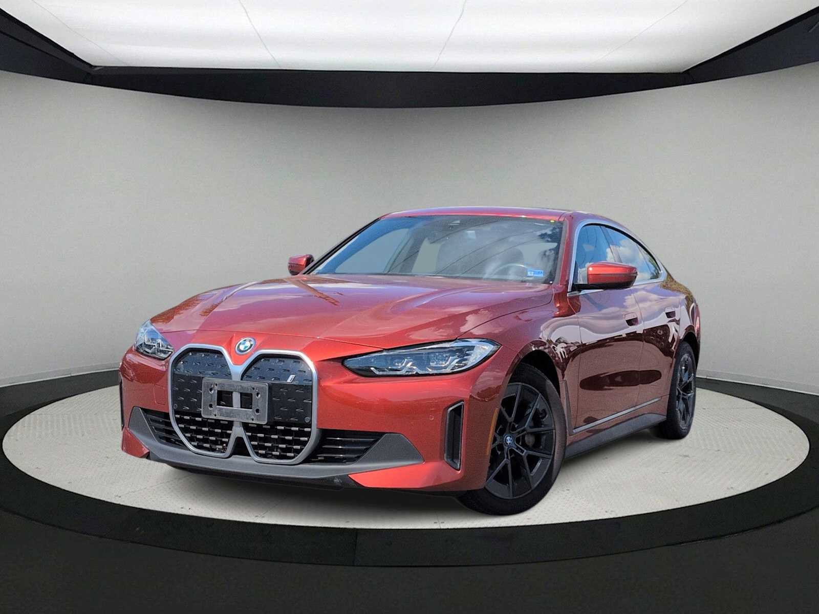 Used 2023 BMW i4 eDrive40 w/ Premium Package RWD image 1