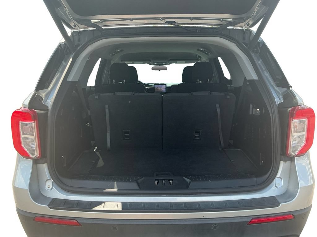 Certified 2020 Ford Explorer XLT RWD image 24