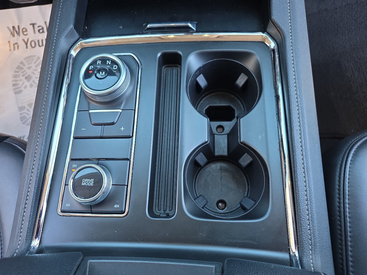 Used 2024 Ford Expedition XLT AWD/4WD image 19