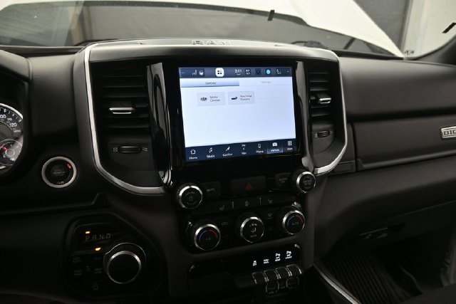 Used 2022 RAM 1500 Big Horn AWD/4WD image 30