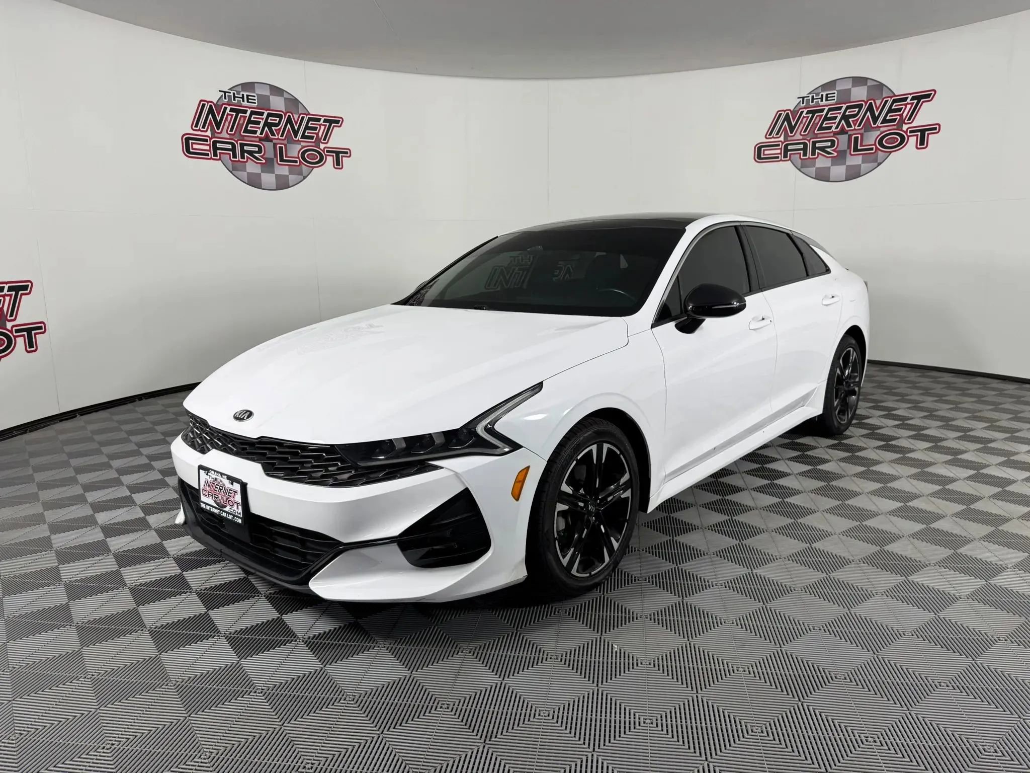 Used 2021 Kia K5 GT-Line w/ GT-Line FWD Premium Package image 3