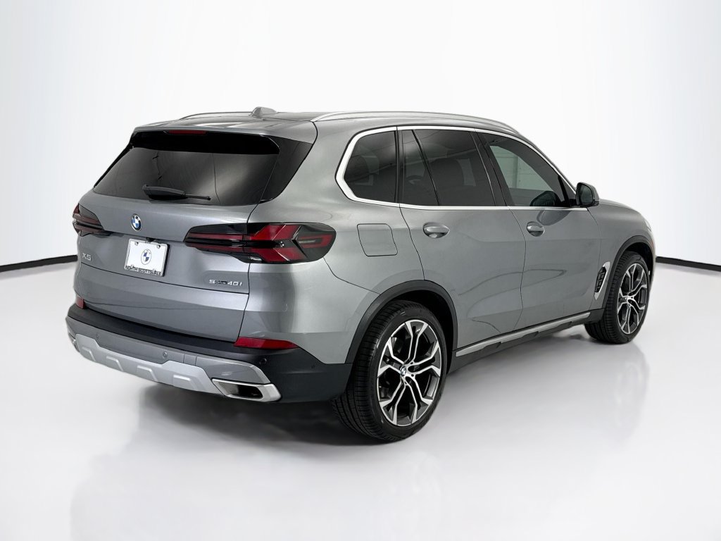 Certified 2025 BMW X5 sDrive40i RWD image 5