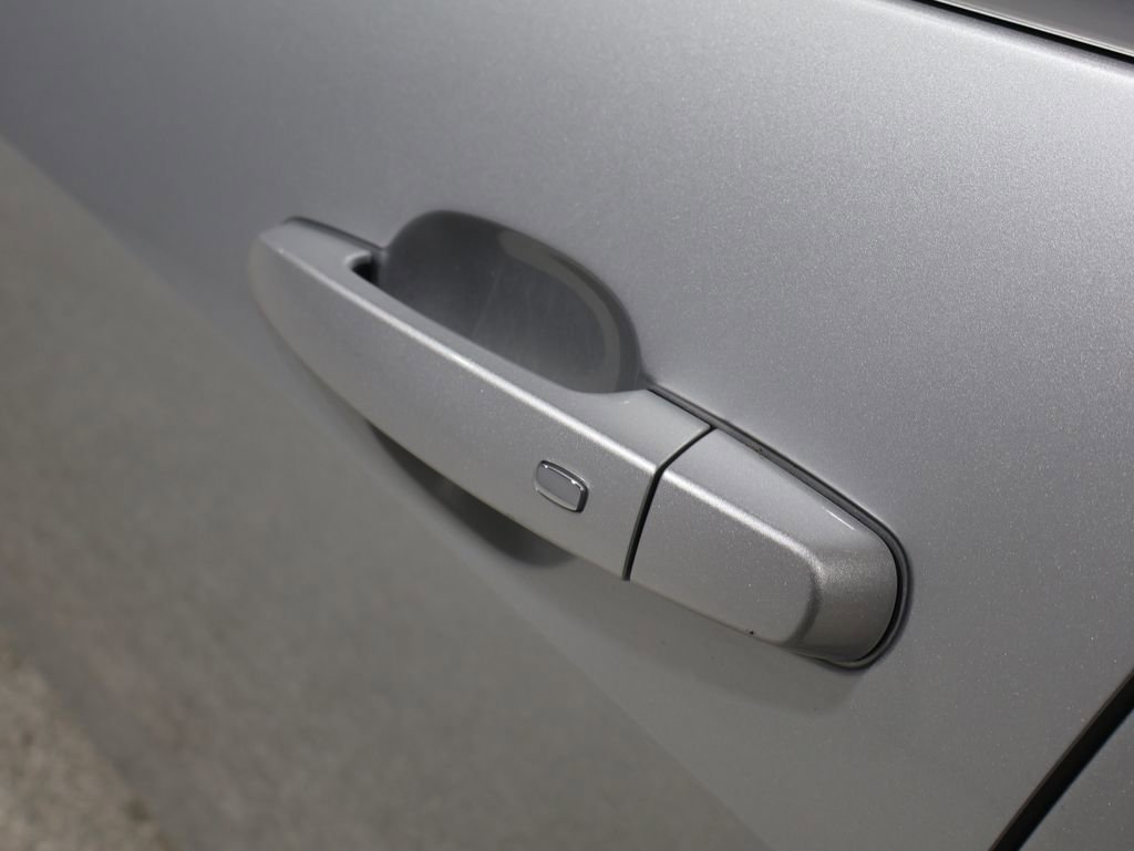 Used 2019 Chevrolet Malibu LT FWD image 10