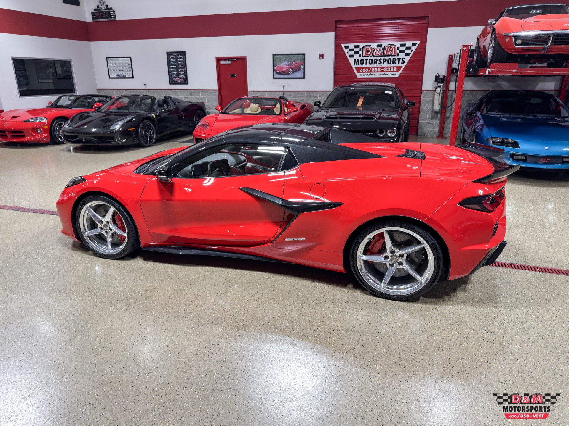Used 2024 Chevrolet Corvette E-Ray AWD/4WD image 43