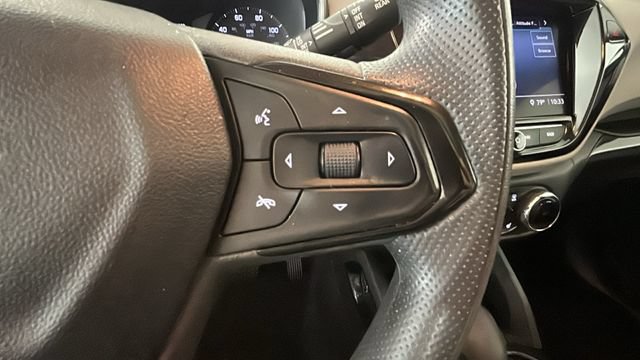 Used 2021 Chevrolet TrailBlazer LT w/ Sun and Liftgate Package FWD image 16