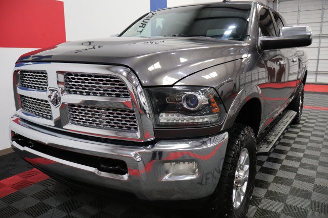 Used 2014 RAM 2500 Laramie w/ Convenience Group AWD/4WD image 4