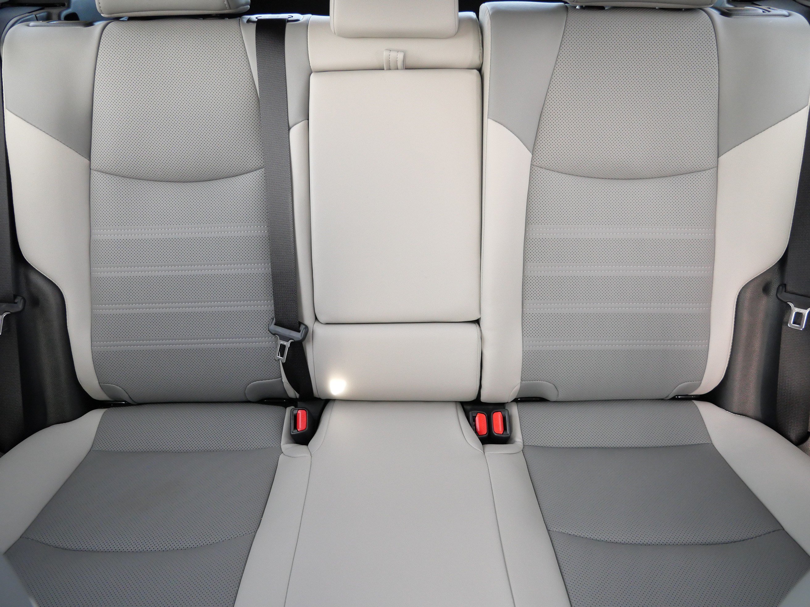 Certified 2025 Toyota RAV4 Limited AWD/4WD image 13