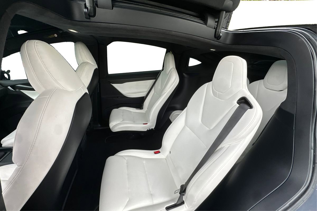 Used 2020 Tesla Model X Performance image 10