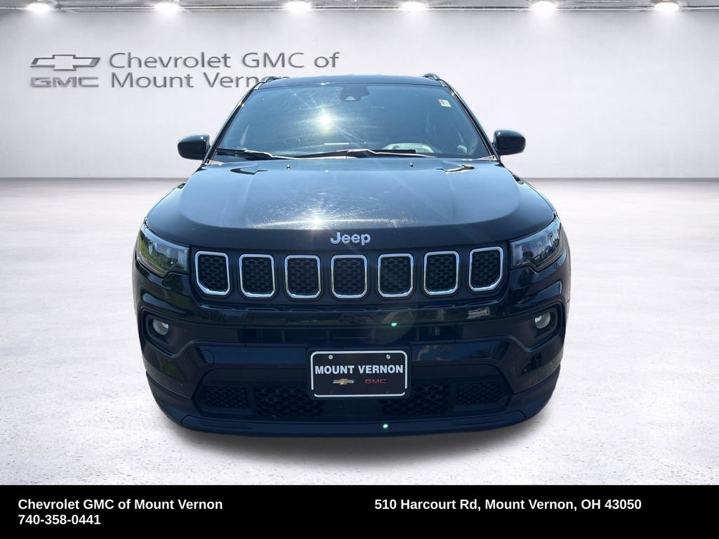 Used 2024 Jeep Compass Latitude AWD/4WD image 9