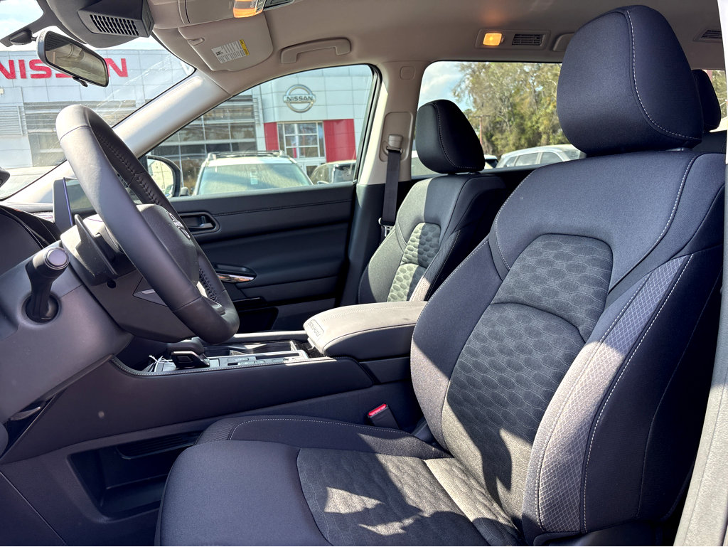 New 2026 Nissan Pathfinder SV FWD image 18