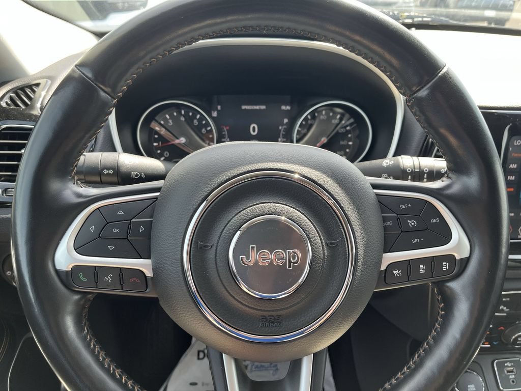 Used 2021 Jeep Compass Limited w/ Elite Exterior Group AWD/4WD image 14