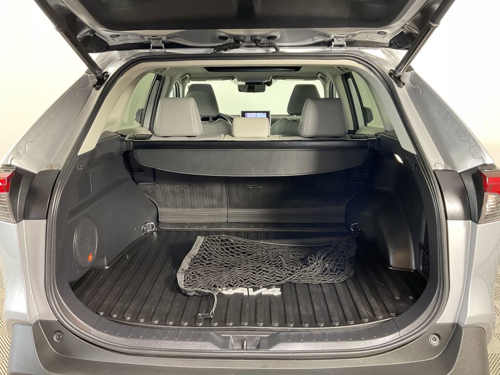 Certified 2022 Toyota RAV4 Limited image 22
