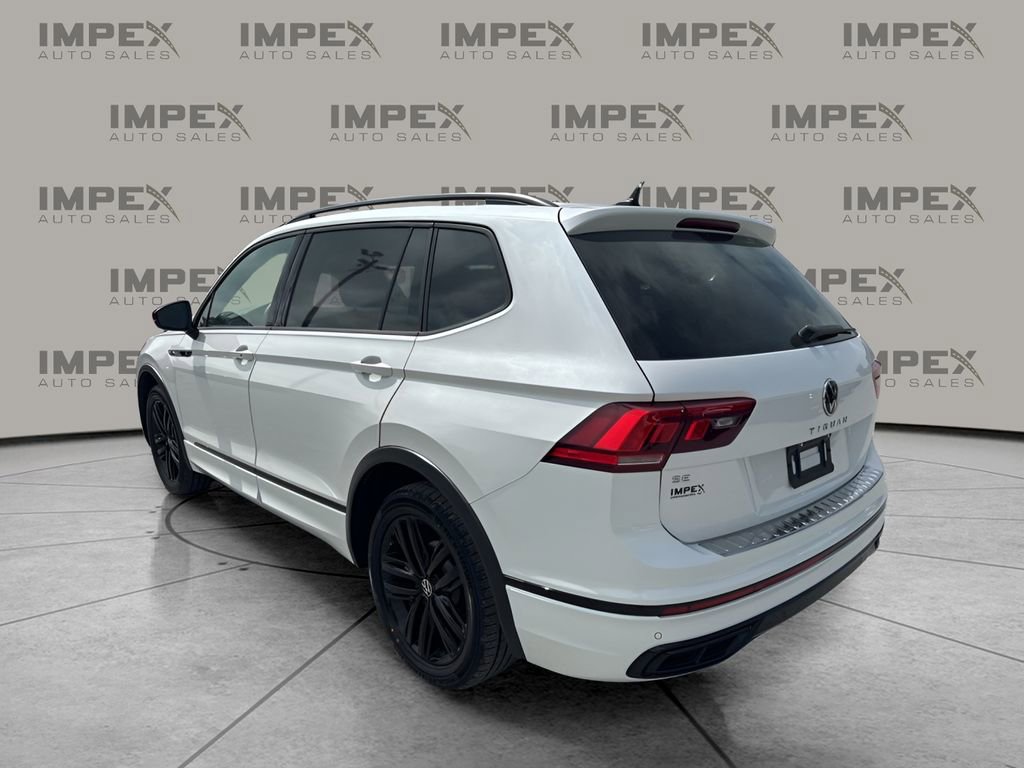 Used 2022 Volkswagen Tiguan SE R-Line FWD image 3