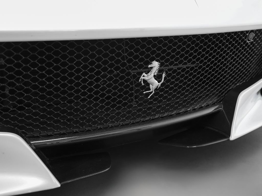 Certified 2016 Ferrari F12tdf image 9