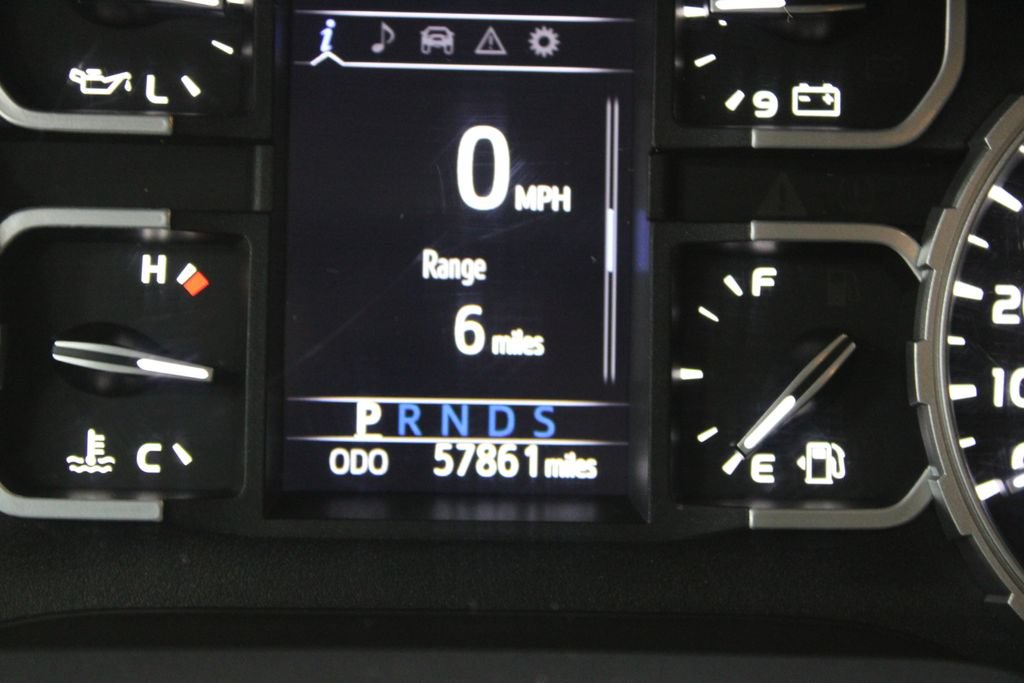 Used 2018 Toyota Tundra SR5 w/ TRD Off Road Package AWD/4WD image 44