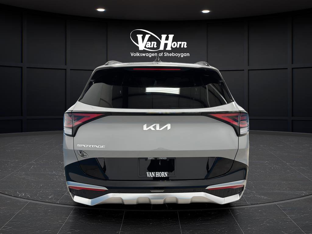 Used 2025 Kia Sportage SX image 4