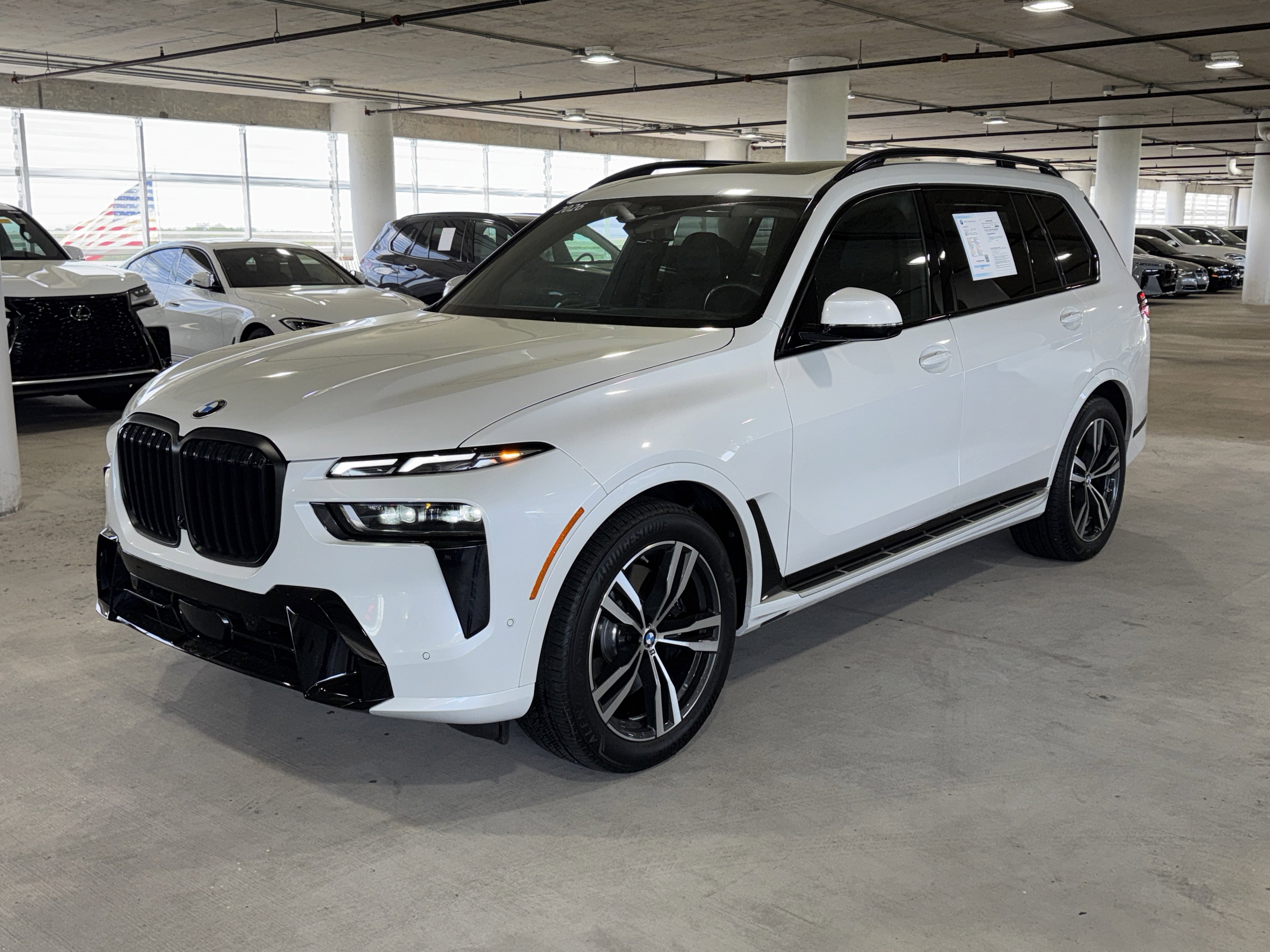 Used 2026 BMW X7 xDrive40i image 4