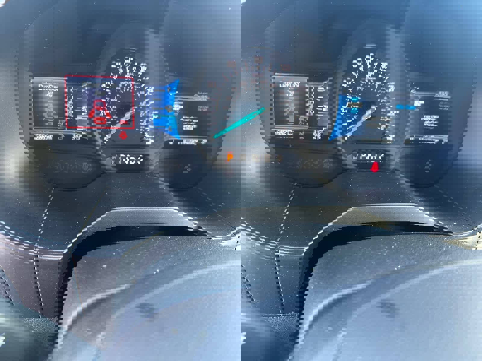 Used 2024 Ford Edge SEL w/ Convenience Package image 14