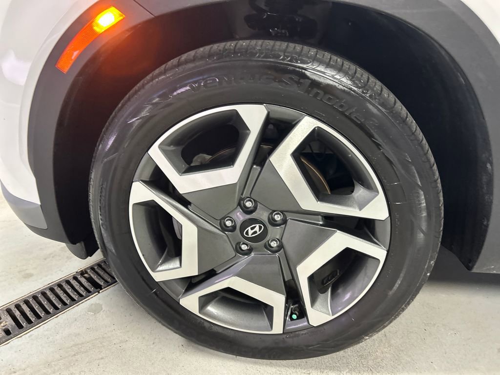 Used 2023 Hyundai Palisade SEL w/ Premium Package AWD/4WD image 9