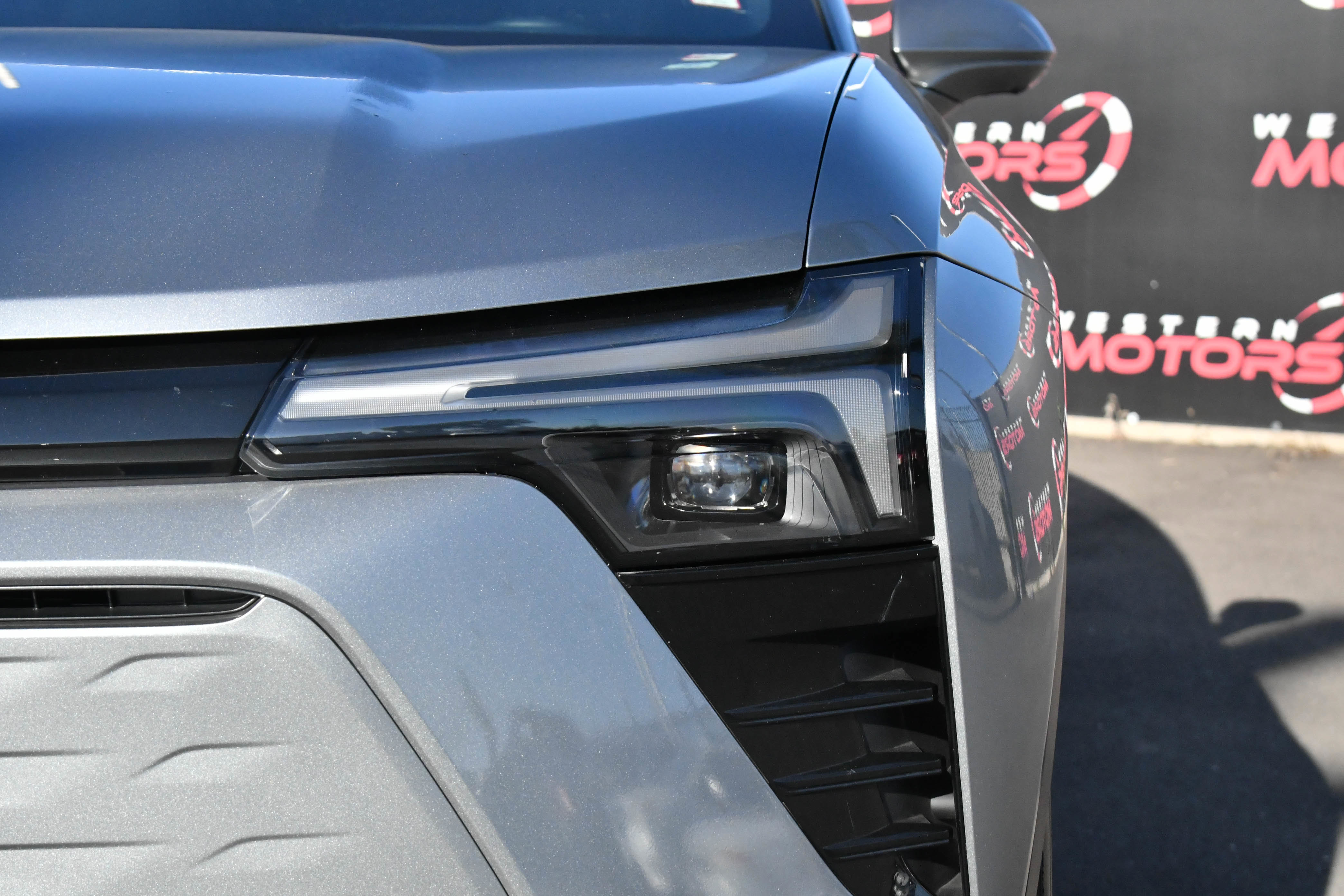 Used 2024 Chevrolet Blazer EV LT image 11