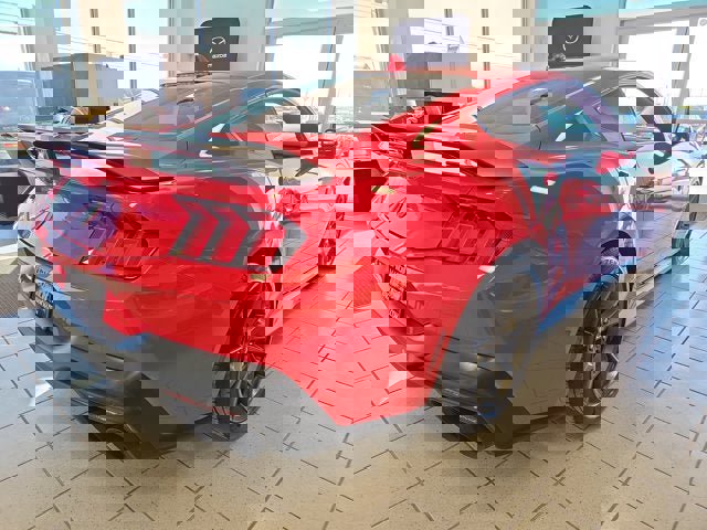 Used 2025 Ford Mustang Dark Horse image 6