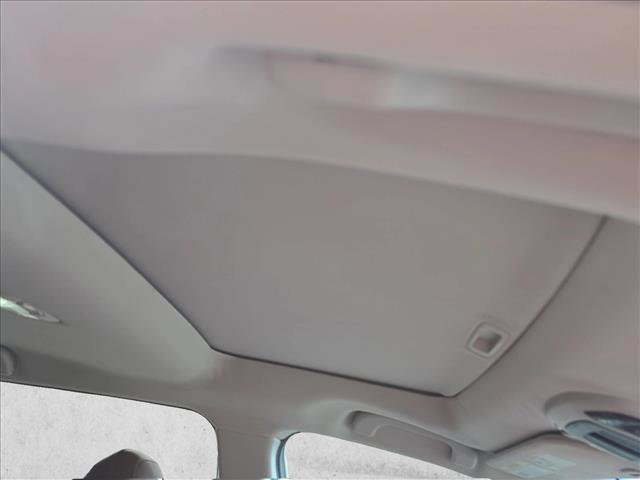 Used 2020 Subaru Outback Touring w/ Popular Package #2 image 21