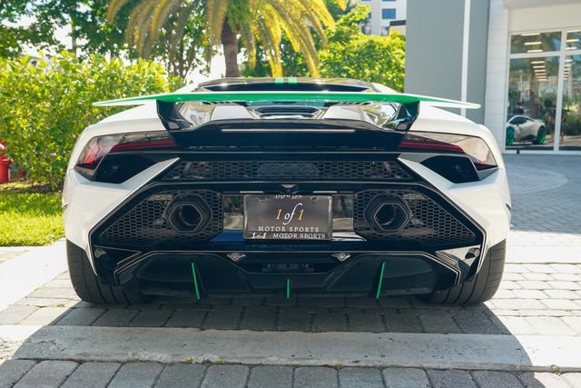 Used 2023 Lamborghini Huracan Tecnica RWD image 24
