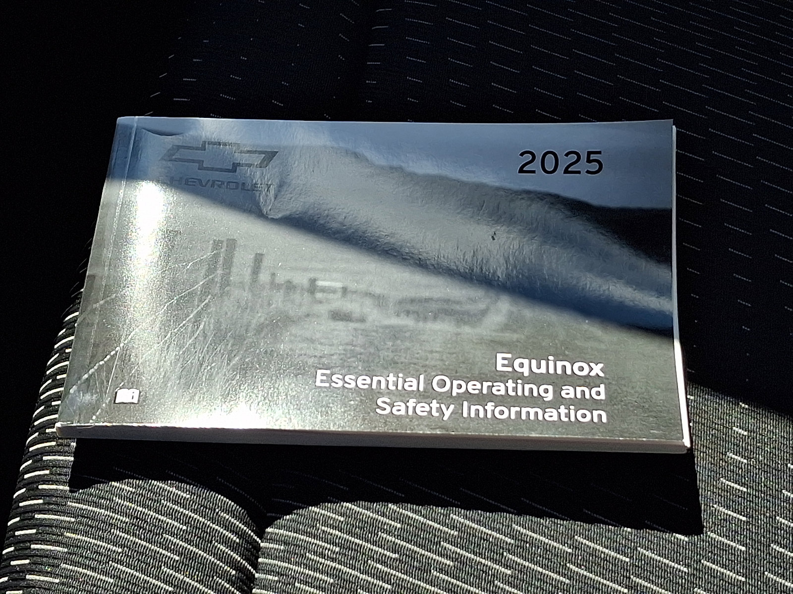 Used 2025 Chevrolet Equinox LT w/ Safety and Technology Package image 25