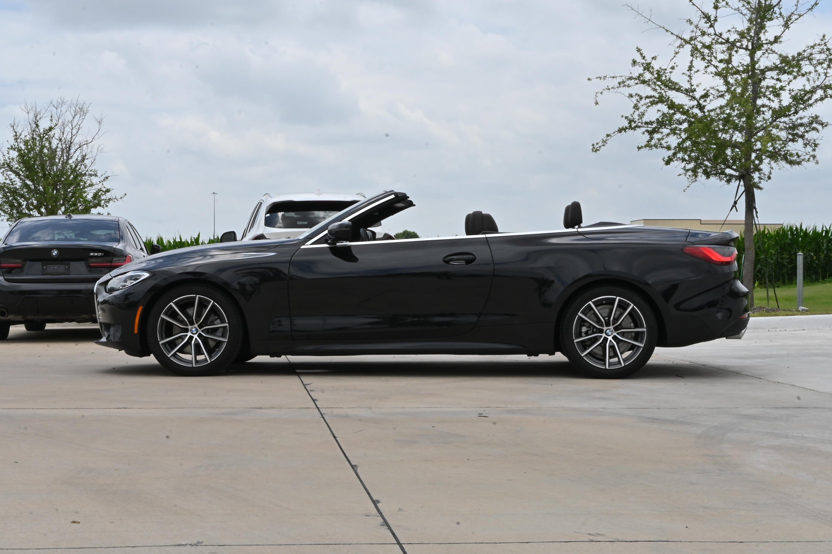 Certified 2023 BMW 430i Convertible w/ Premium Package RWD image 6