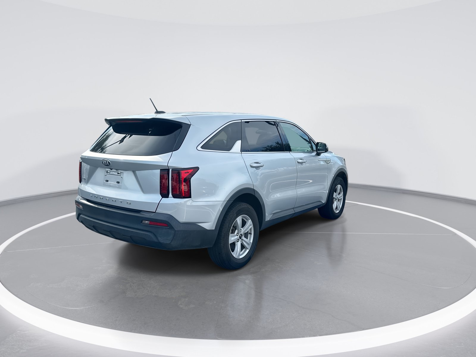 Used 2021 Kia Sorento LX AWD/4WD image 9