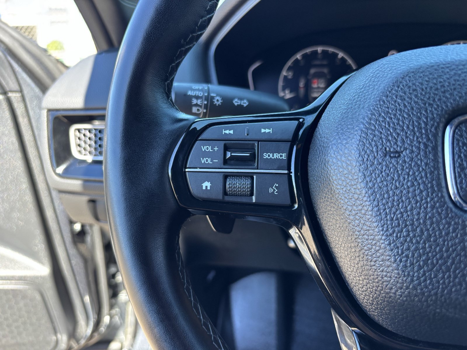 Used 2022 Honda Civic Sport image 29