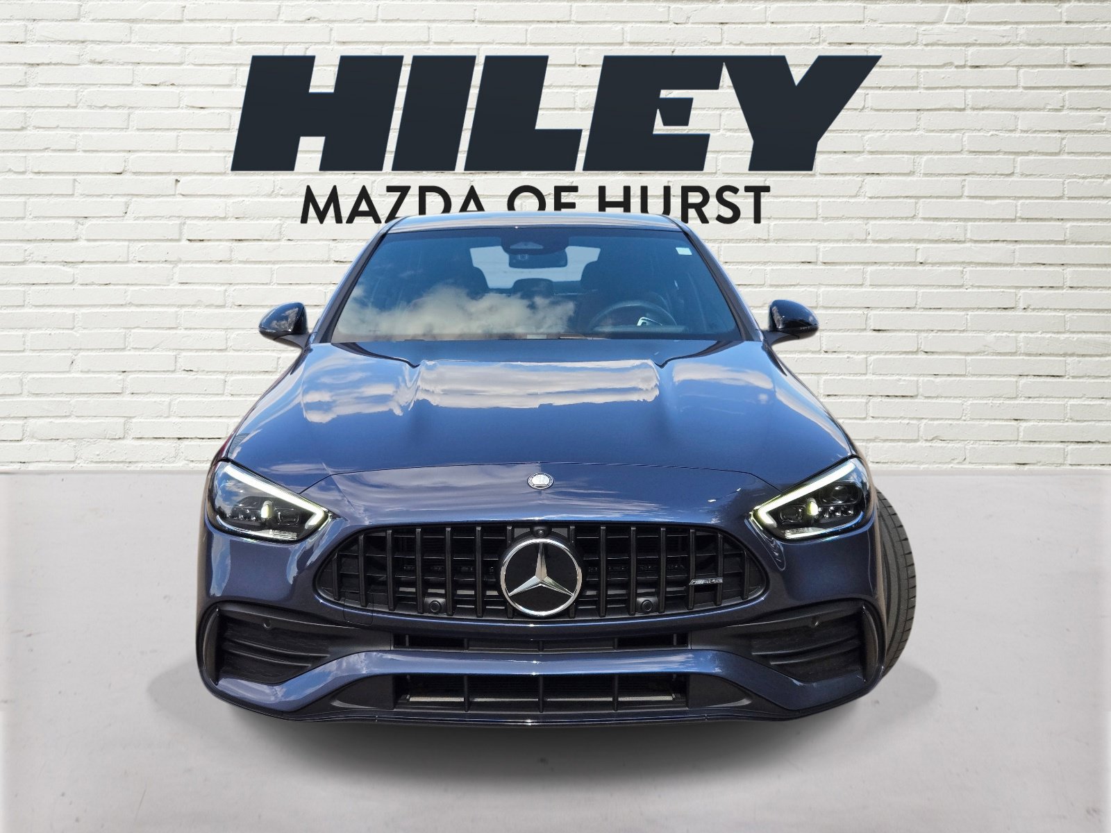Used 2025 Mercedes-Benz C 43 AMG 4MATIC Sedan image 2
