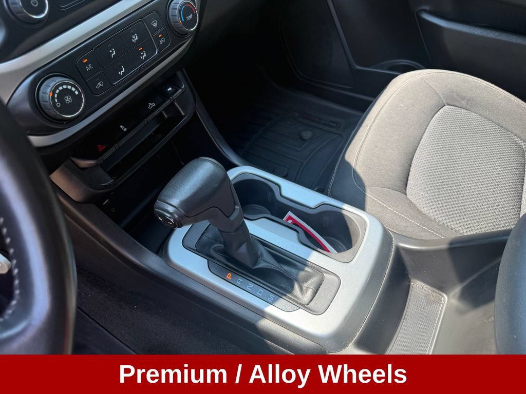 Used 2016 Chevrolet Colorado LT AWD/4WD image 18