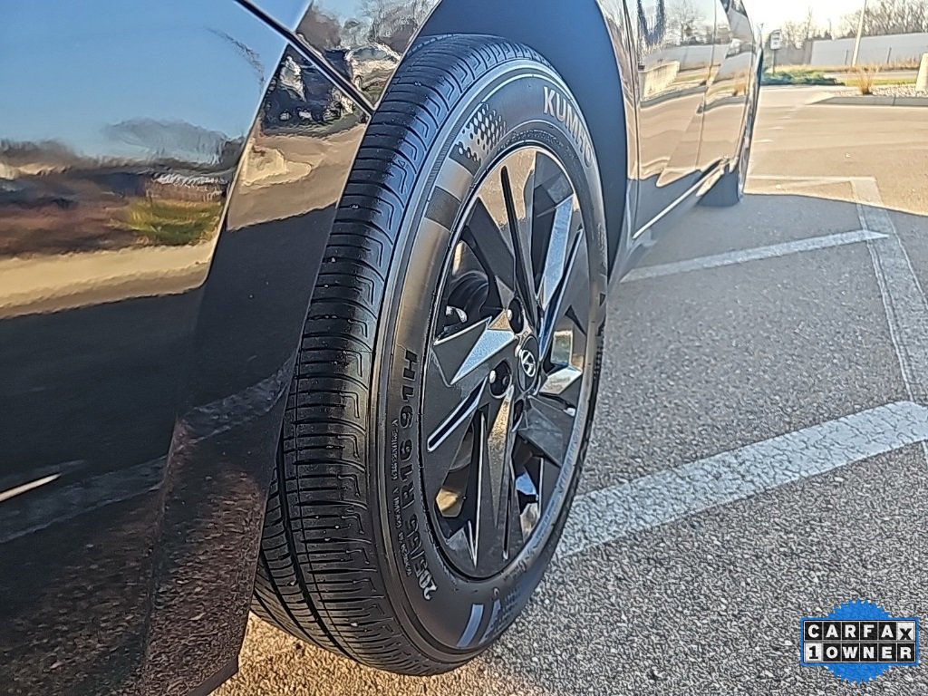 Certified 2023 Hyundai Elantra Blue w/ Cargo Package image 32