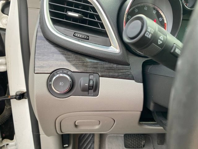 Used 2015 Buick Encore Leather FWD image 17