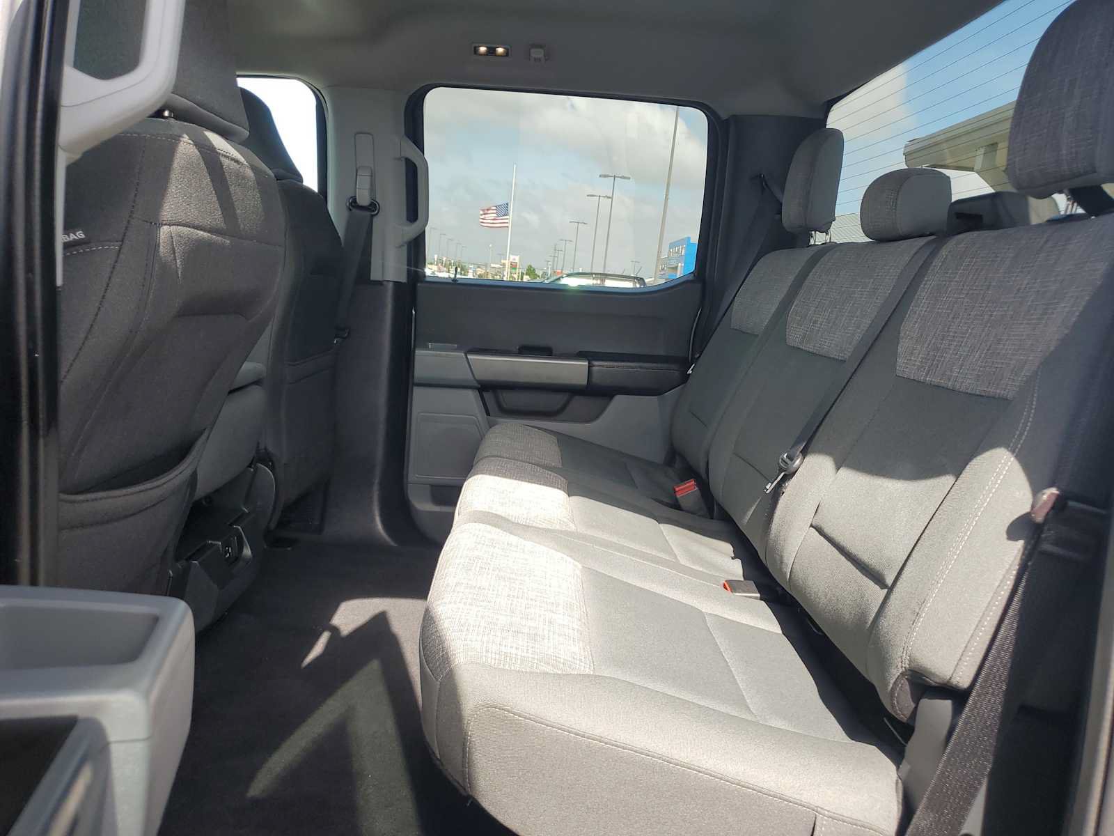 Used 2023 Ford F150 XLT AWD/4WD image 18