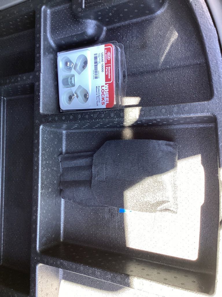 Used 2016 Kia Sportage EX image 13