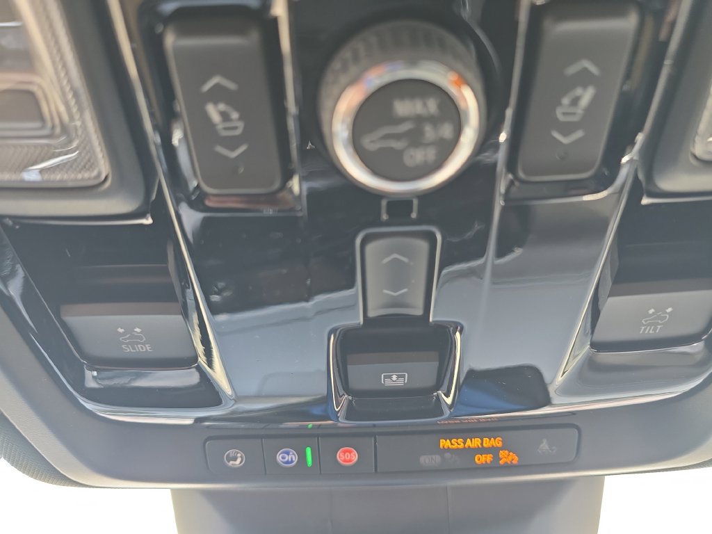 New 2027 Chevrolet Tahoe RST w/ RST Capability Package AWD/4WD image 38