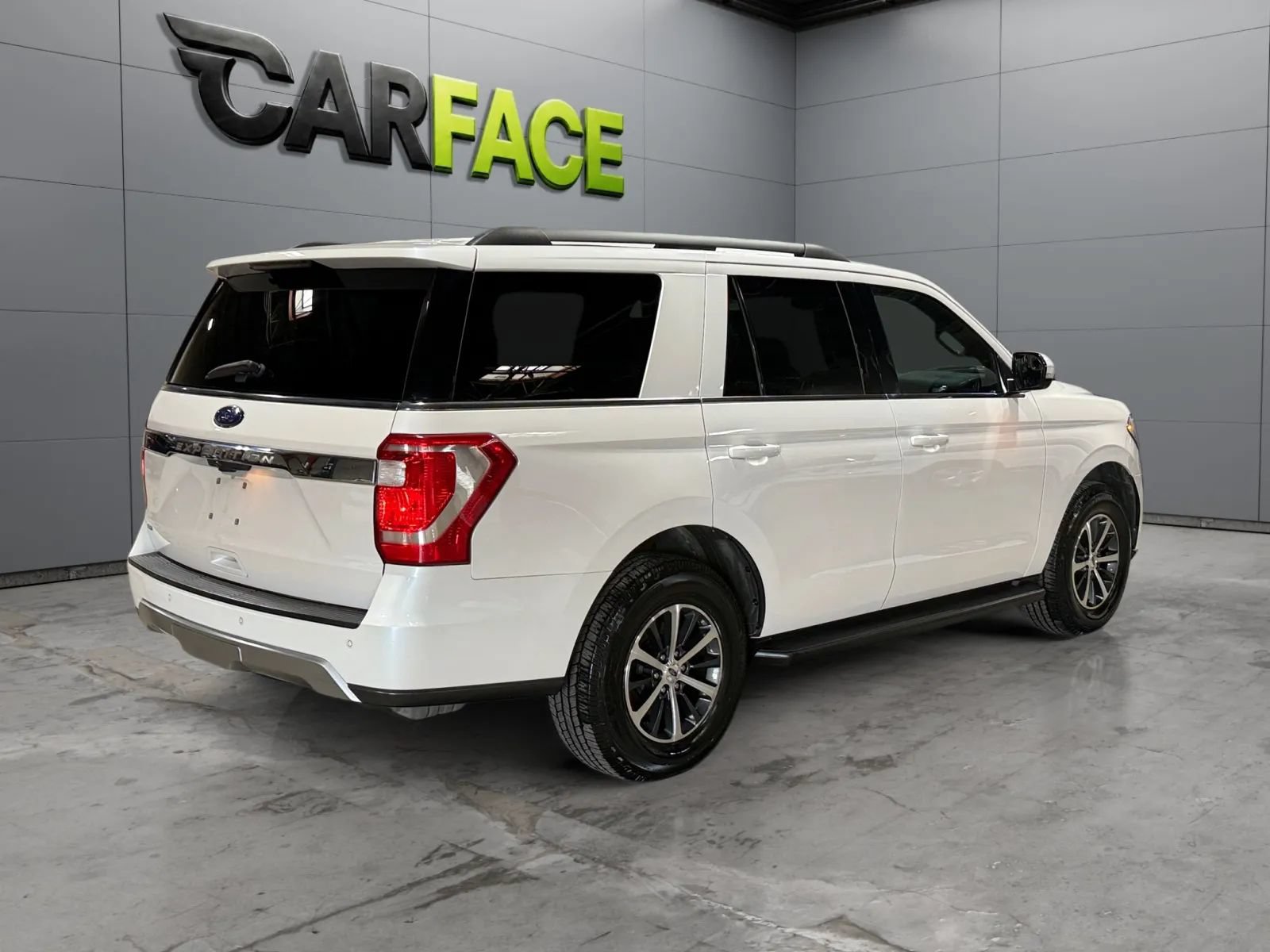 Used 2018 Ford Expedition XLT AWD/4WD image 13