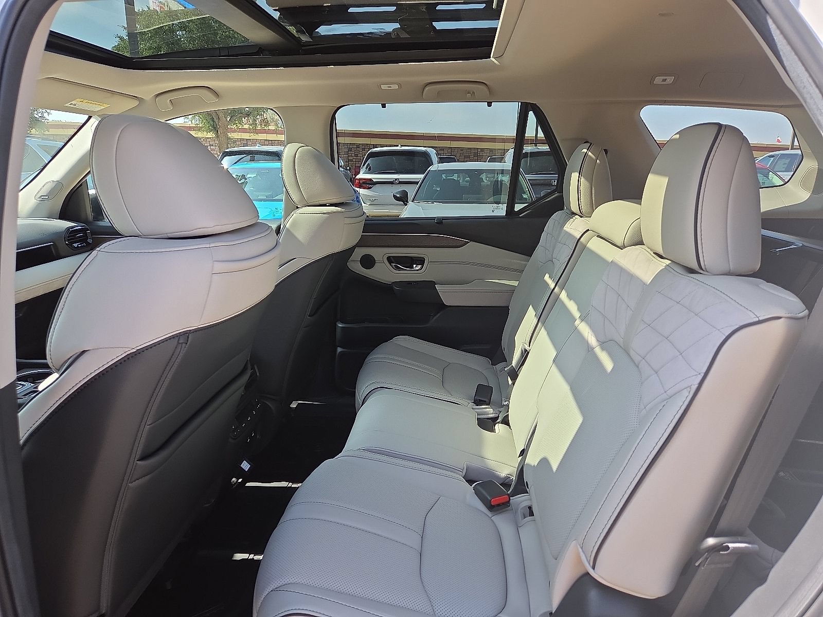 New 2026 Honda Pilot Elite image 8