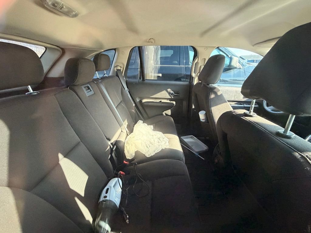 Used 2010 Ford Edge SEL image 5