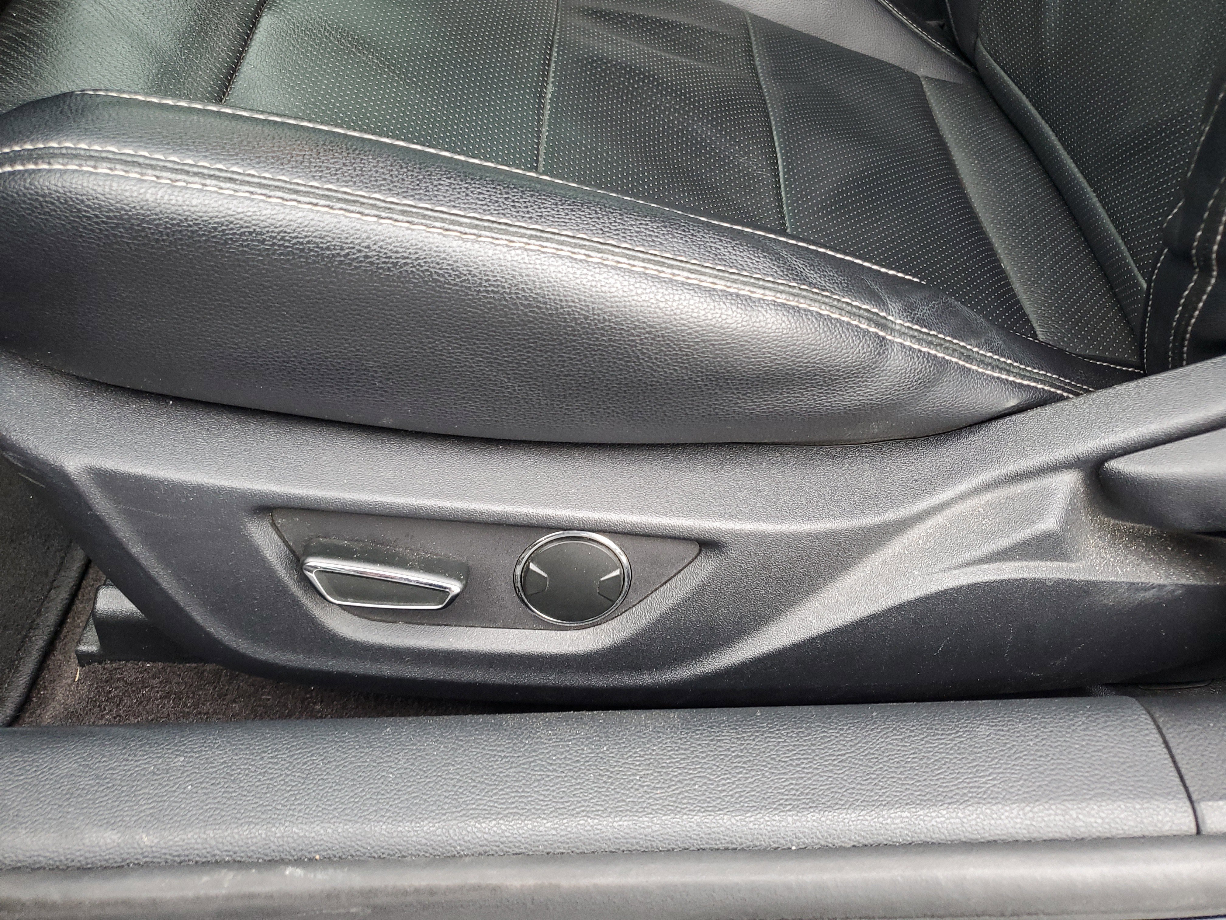 Used 2015 Ford Mustang GT Premium w/ GT Performance Package image 29