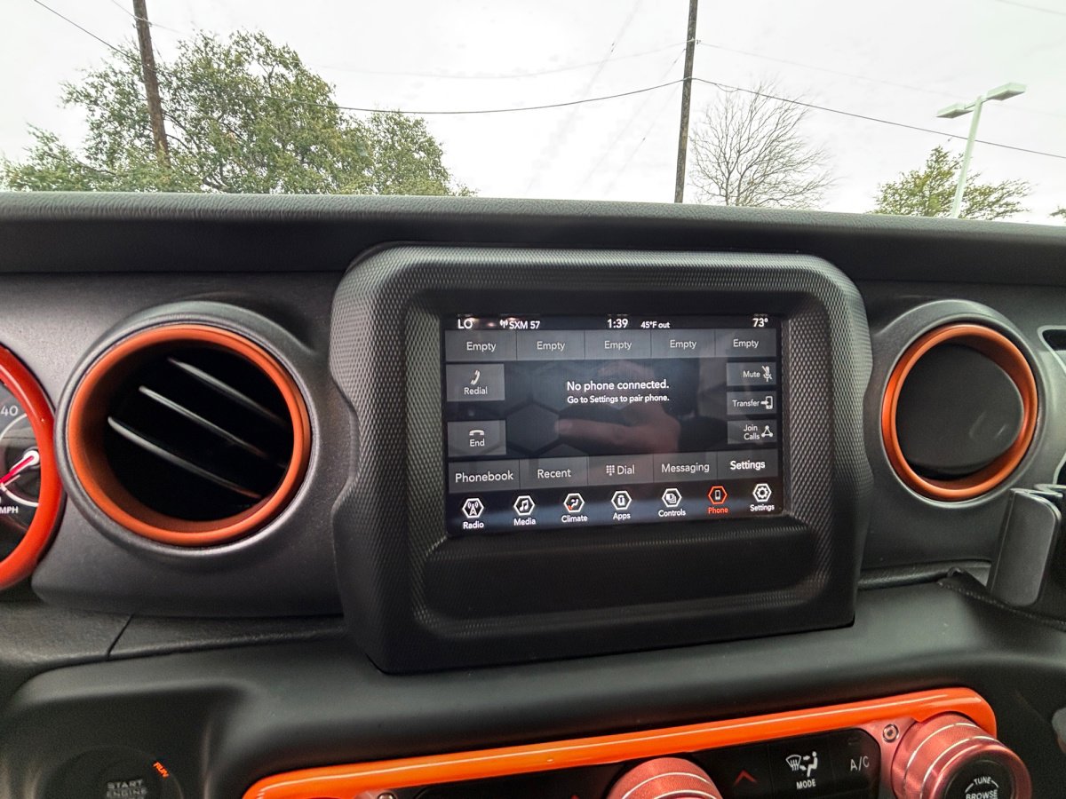 Used 2021 Jeep Gladiator Mojave w/ LED Lighting Group image 8