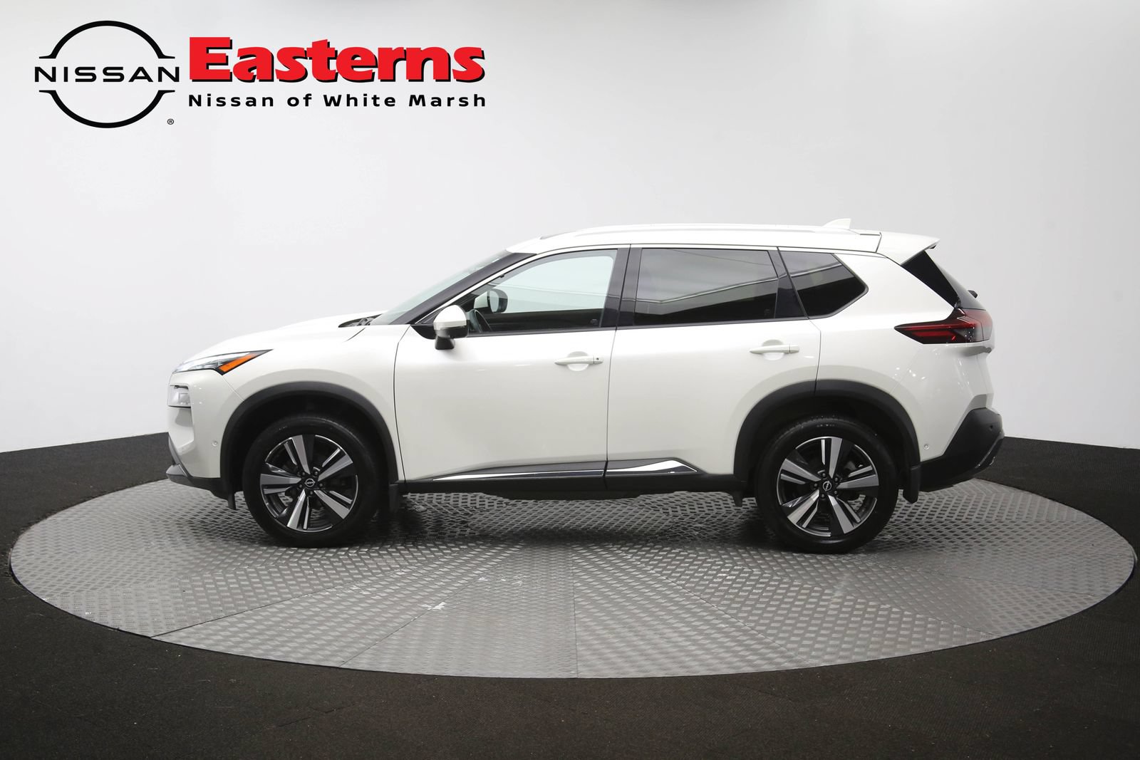 Used 2023 Nissan Rogue SL w/ SL Premium Package AWD/4WD image 62