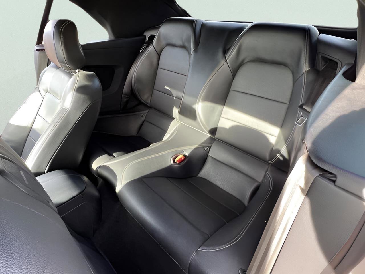 Used 2018 Ford Mustang Premium image 21